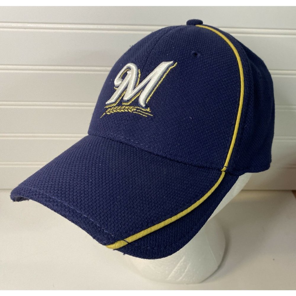 Milwaukee Brewers new era authentic Medium / Large official batting practice hat